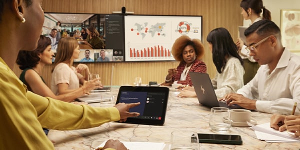 HP Poly Studio E70